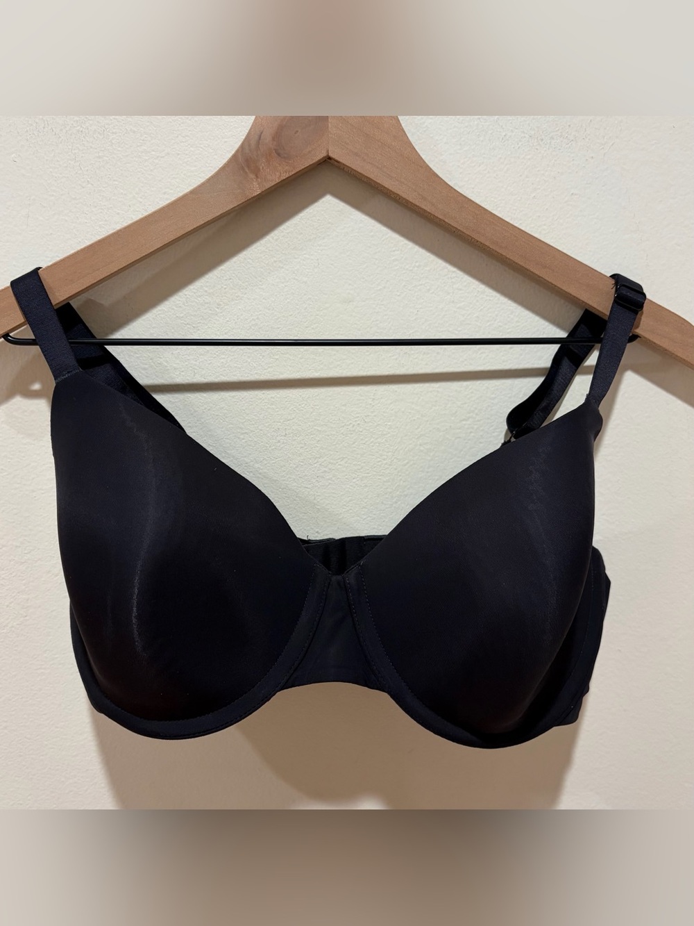 Knix Black FreeFlex Demi Underwire Bra w/ Lightly Lined Molded Cups Women’s 34DD